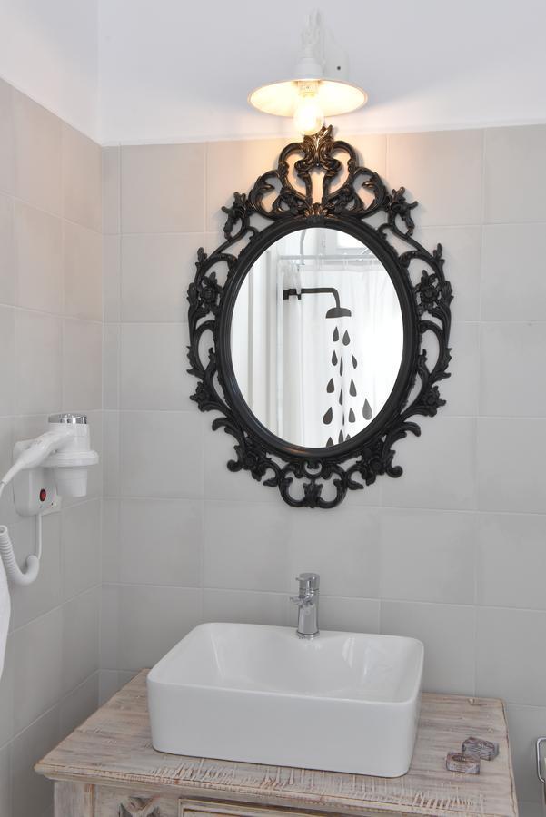 Oisyra Boutique Hotel Ermoupoli Buitenkant foto