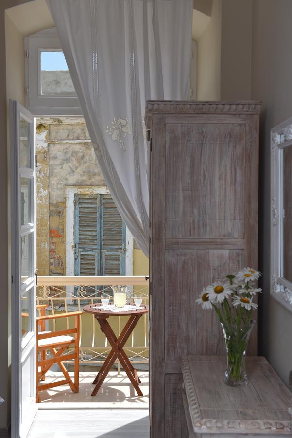 Oisyra Boutique Hotel Ermoupoli Buitenkant foto